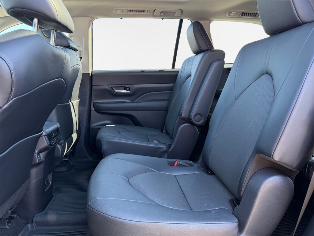 2024 Toyota Grand Highlander Hybrid Base