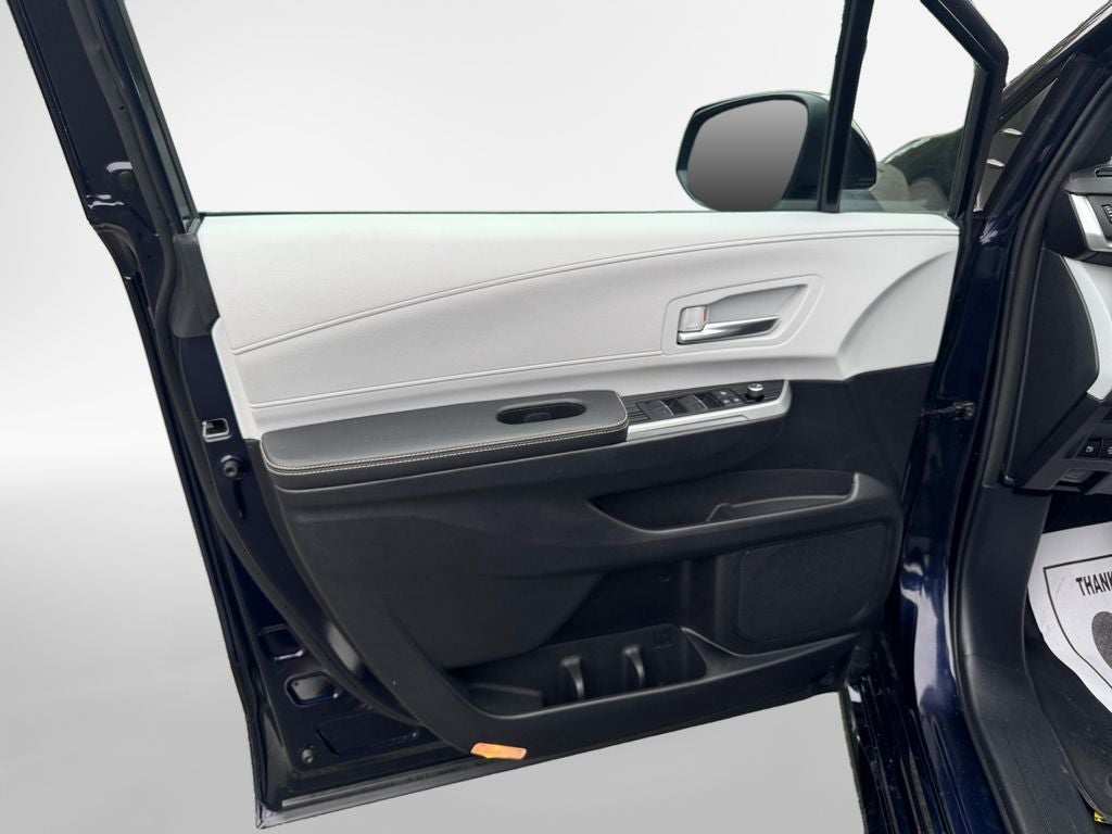 2025 Toyota Sienna XSE 7 Passenger