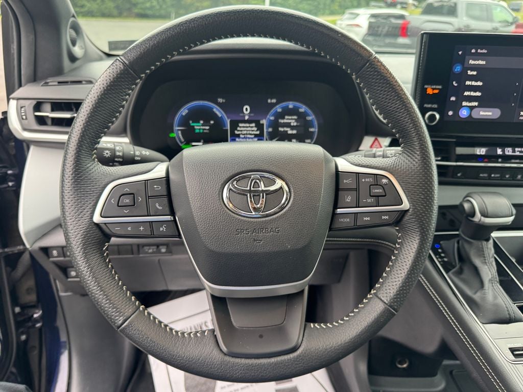 2025 Toyota Sienna XSE 7 Passenger