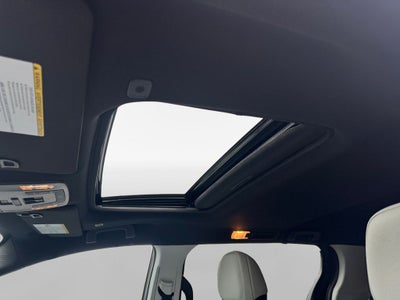 2025 Toyota Sienna XSE 7 Passenger