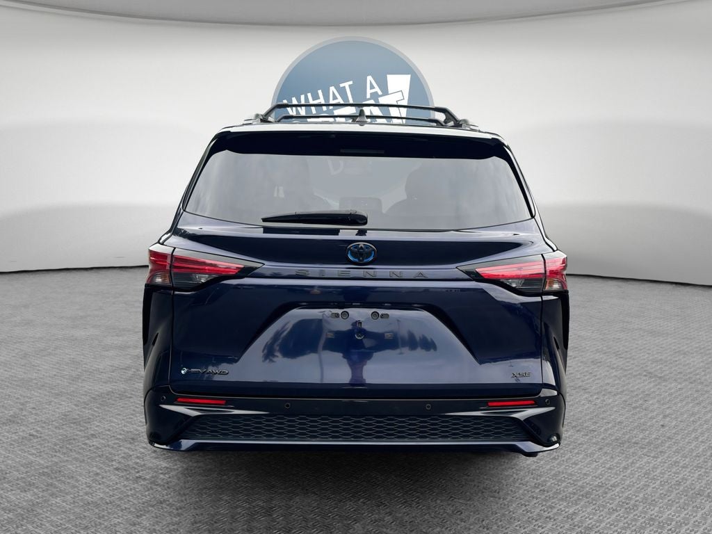 2025 Toyota Sienna XSE 7 Passenger