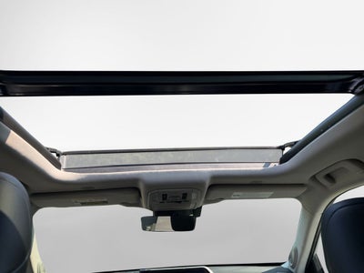 2023 Toyota Highlander Hybrid Platinum