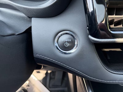 2023 Toyota Highlander Hybrid Platinum