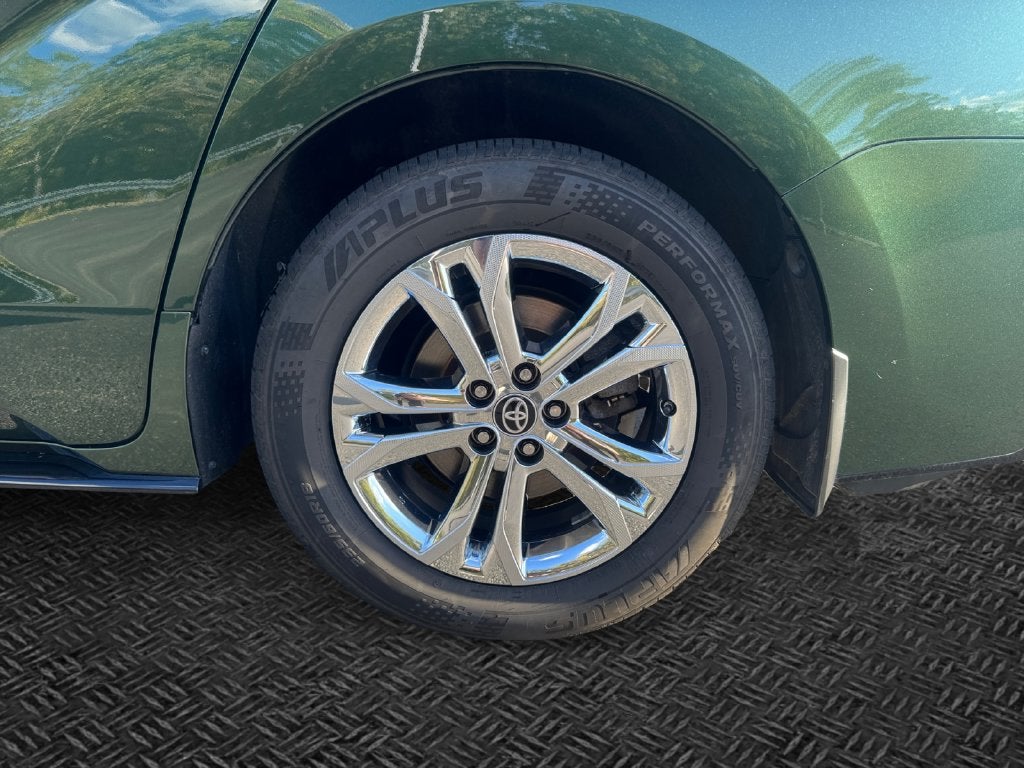 2024 Toyota Sienna Platinum 7 Passenger