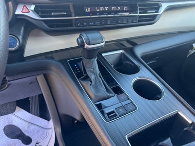 2024 Toyota Sienna Platinum 7 Passenger