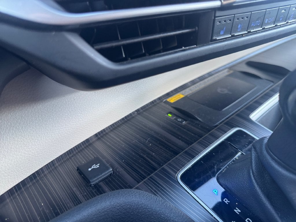 2024 Toyota Sienna Platinum 7 Passenger