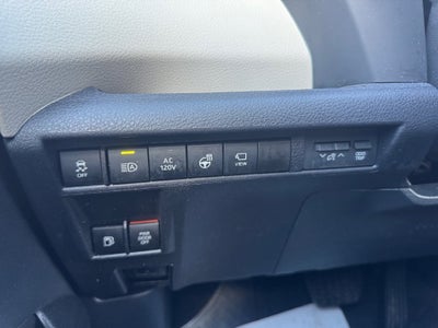 2024 Toyota Sienna Platinum 7 Passenger