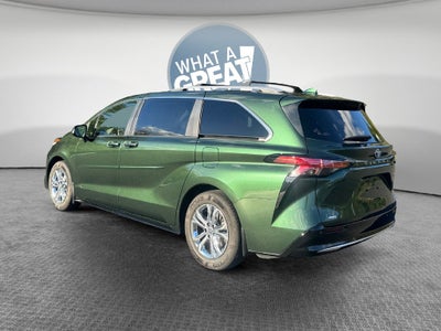 2024 Toyota Sienna Platinum 7 Passenger