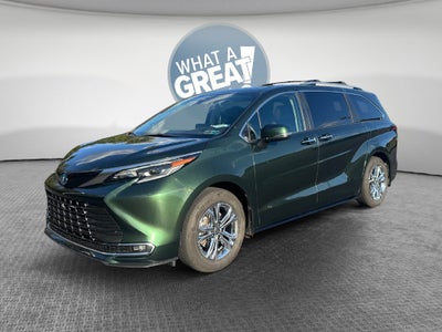 2024 Toyota Sienna Platinum 7 Passenger