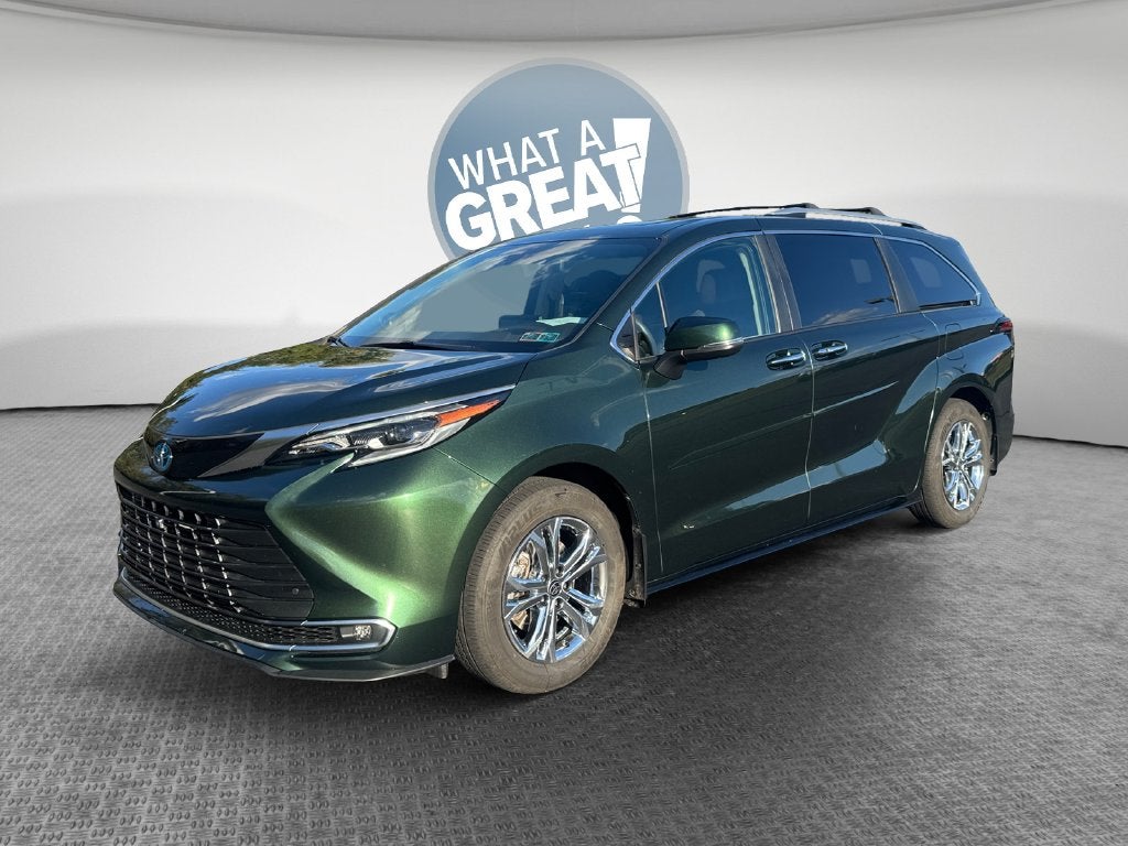 2024 Toyota Sienna Platinum 7 Passenger