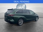 2023 Toyota Sienna Platinum 7 Passenger