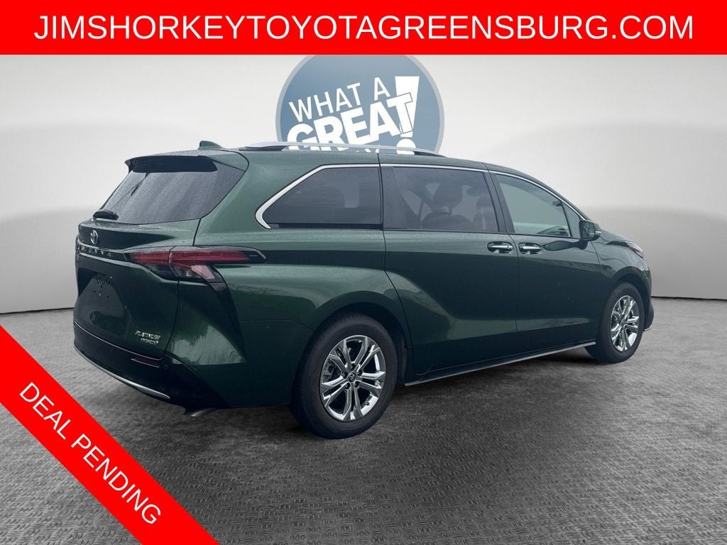 2023 Toyota Sienna Platinum 7 Passenger