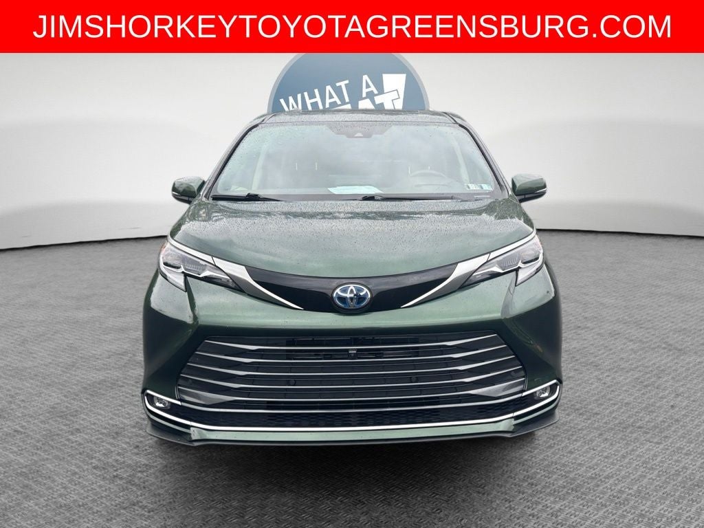 2023 Toyota Sienna Platinum 7 Passenger