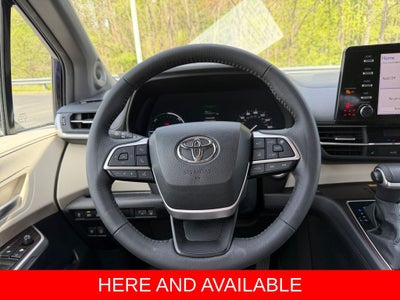 2023 Toyota Sienna XLE