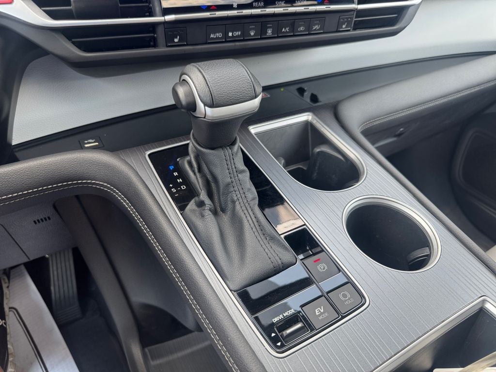 2025 Toyota Sienna XLE 7 Passenger
