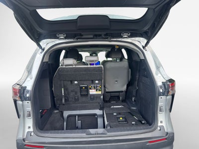 2025 Toyota Sienna XLE 7 Passenger