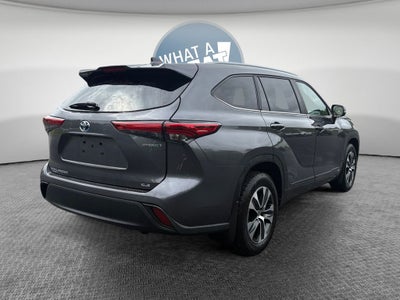2023 Toyota Highlander Hybrid XLE