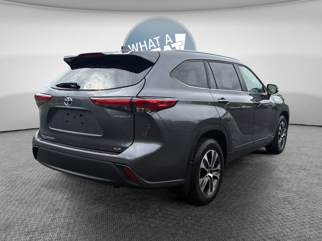 2023 Toyota Highlander Hybrid XLE