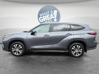 2023 Toyota Highlander Hybrid XLE