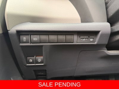 2022 Toyota Sienna LE 8 Passenger