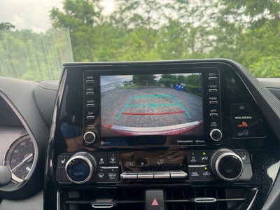 2022 Toyota Highlander XSE