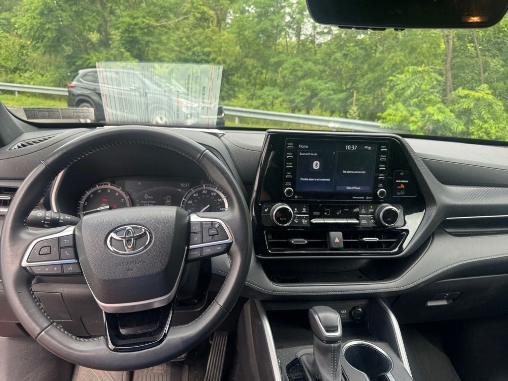 2022 Toyota Highlander XSE