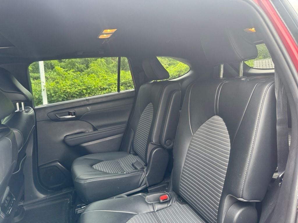2022 Toyota Highlander XSE