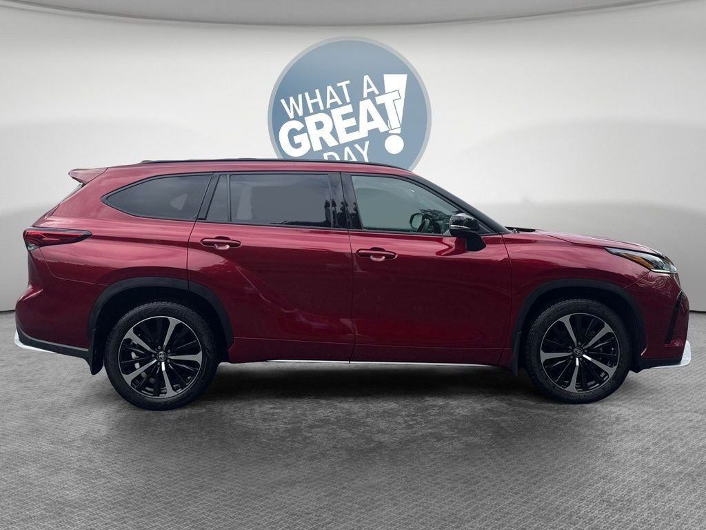2022 Toyota Highlander XSE