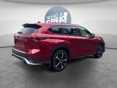 2022 Toyota Highlander XSE