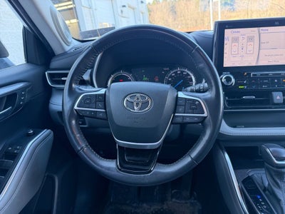 2022 Toyota Highlander Hybrid Limited