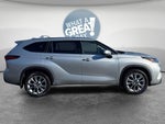 2022 Toyota Highlander Hybrid Limited