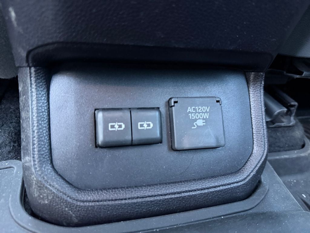 2022 Toyota Highlander Hybrid Limited