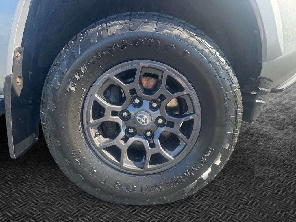 2017 Toyota Tacoma SR5