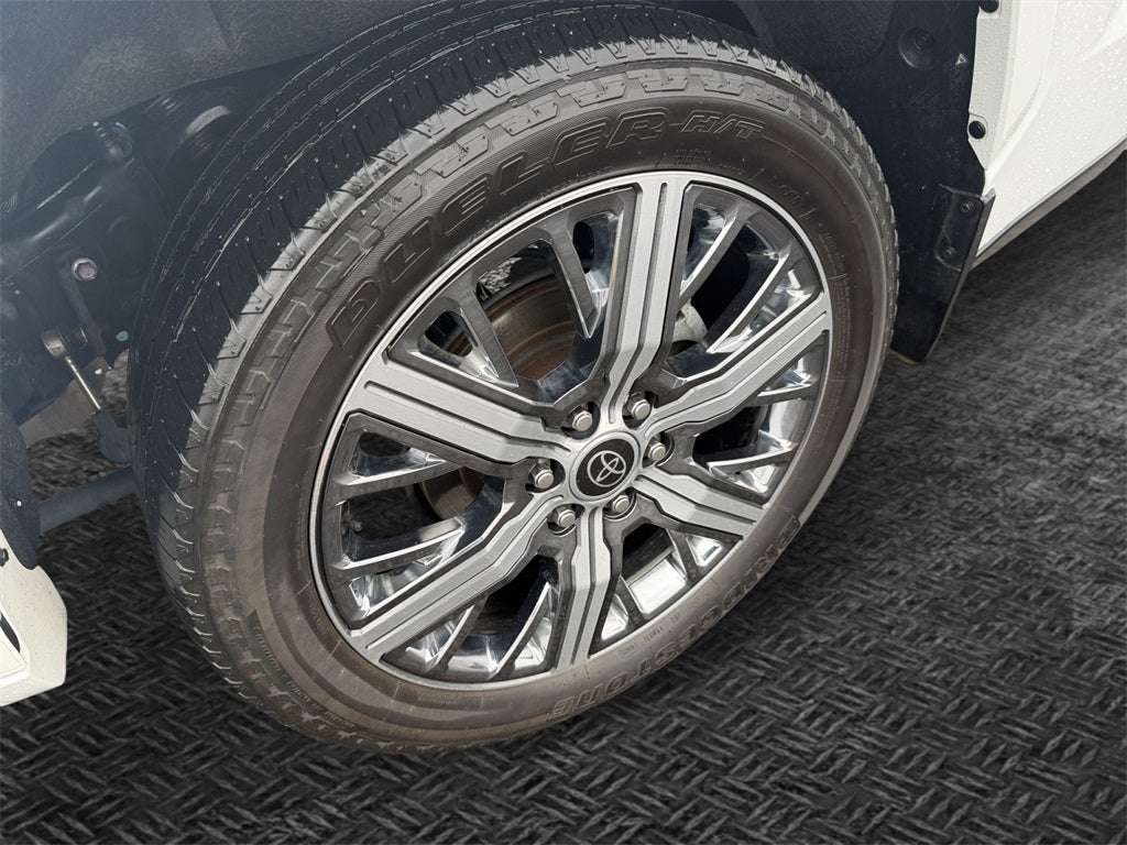 2023 Toyota Sequoia Capstone