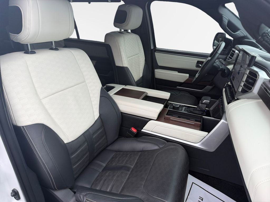 2023 Toyota Sequoia Capstone