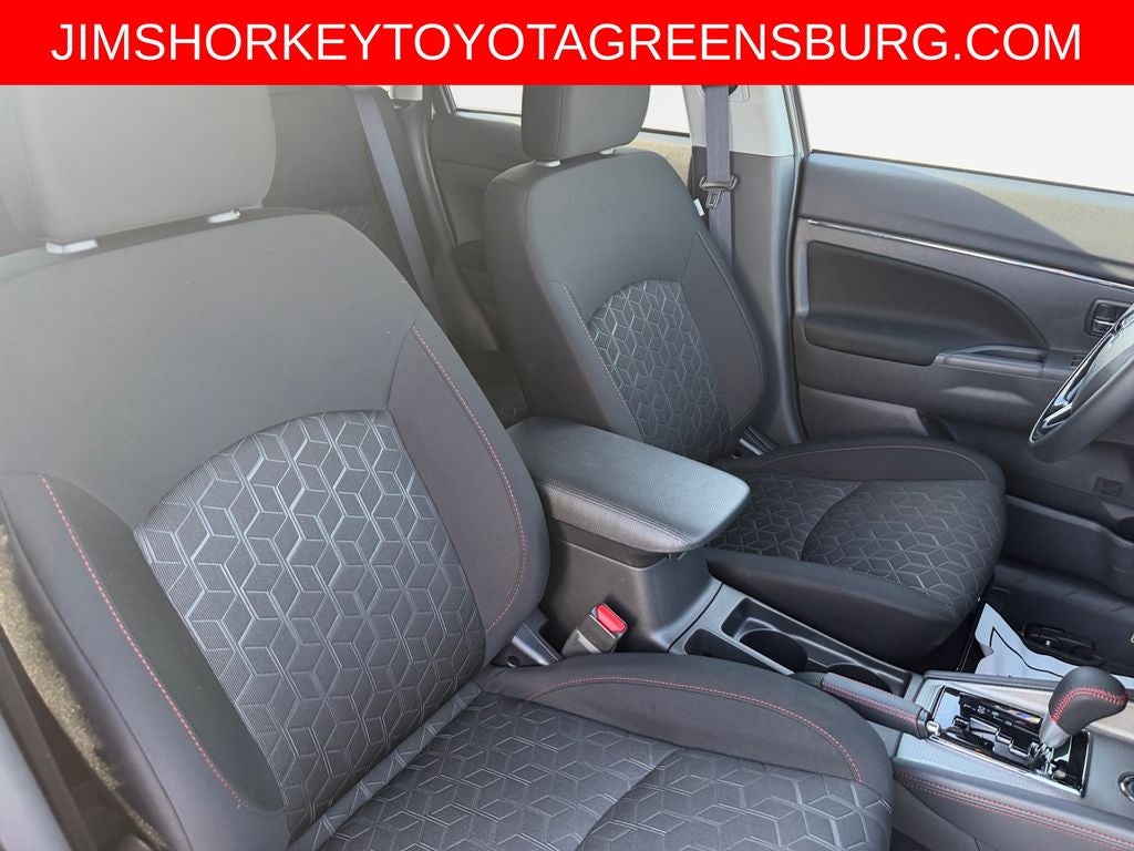 2025 Mitsubishi Outlander Sport Base