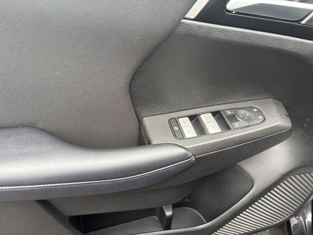 2024 Mitsubishi Outlander ES