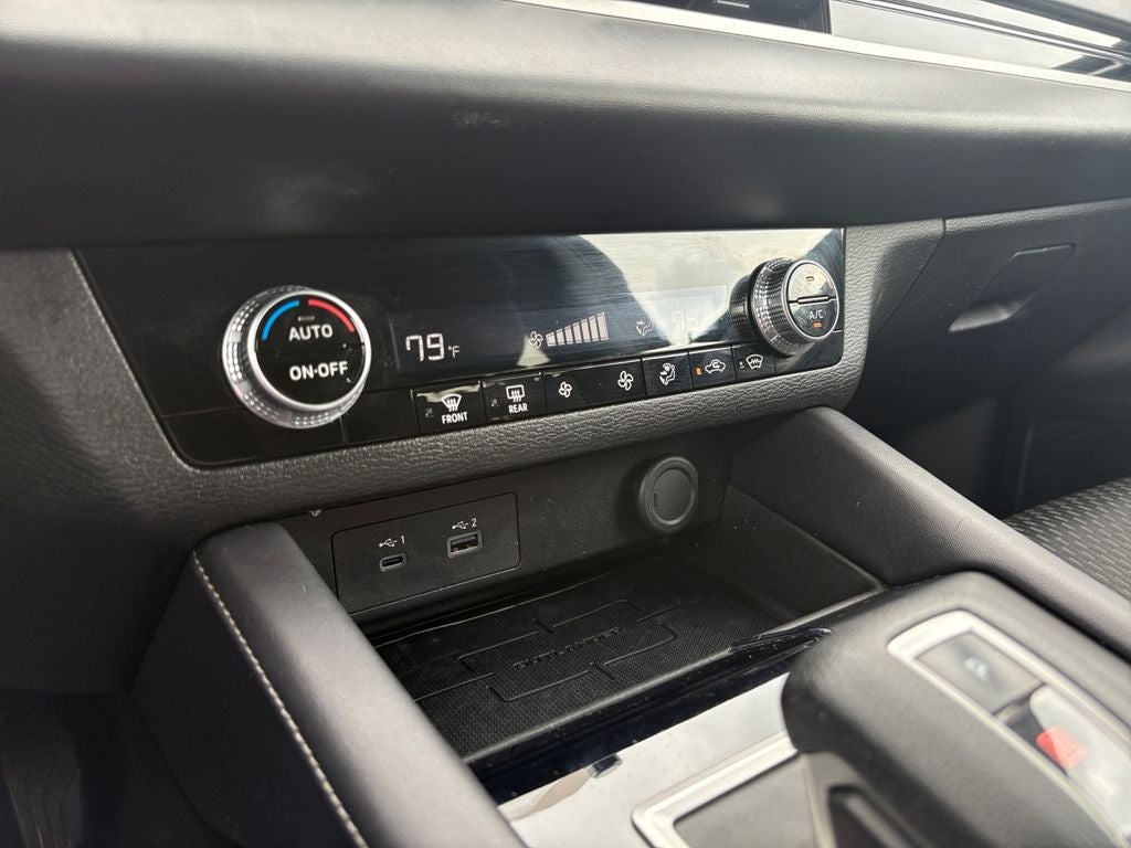 2024 Mitsubishi Outlander ES