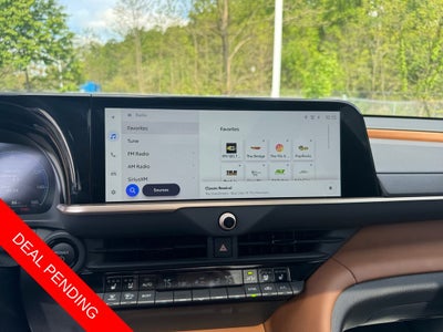 2025 Toyota Crown Signia Limited