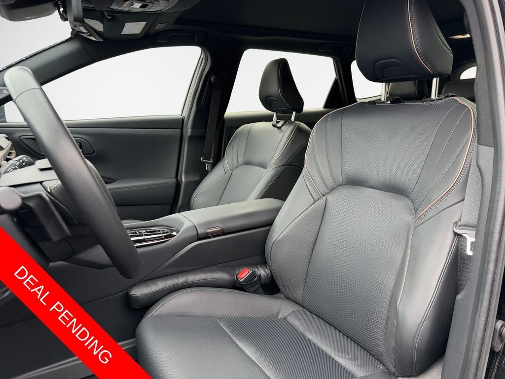 2025 Toyota Crown Signia Limited