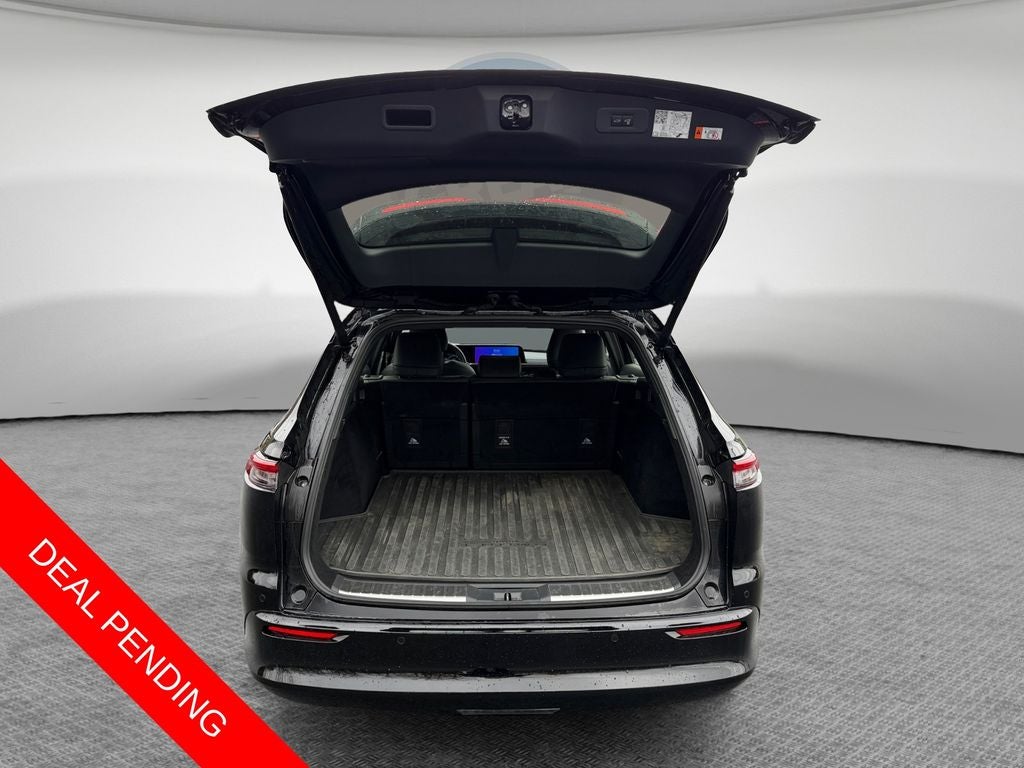 2025 Toyota Crown Signia Limited