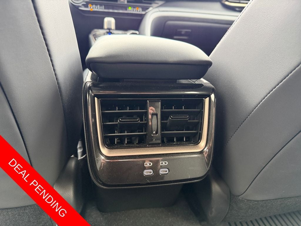 2025 Toyota Crown Signia Limited