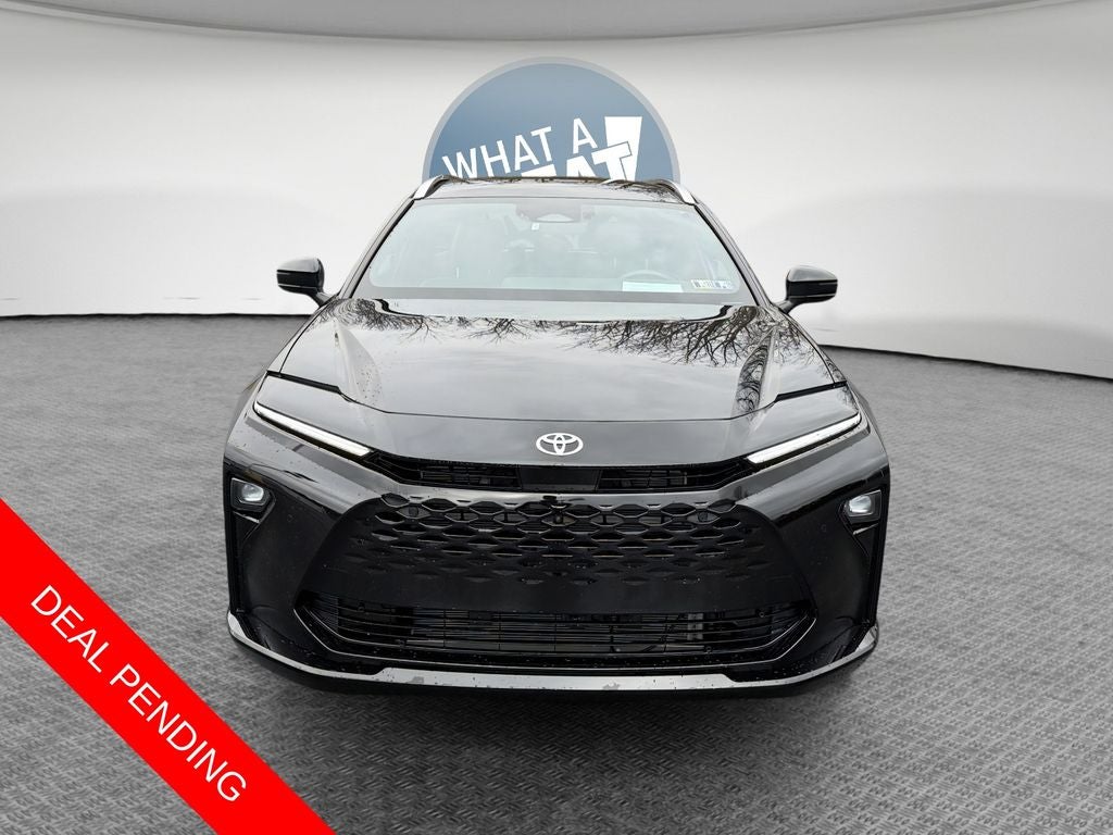 2025 Toyota Crown Signia Limited