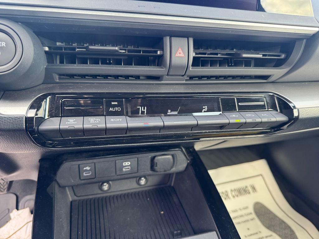 2023 Toyota Prius LE
