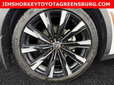 2024 Toyota Crown Platinum