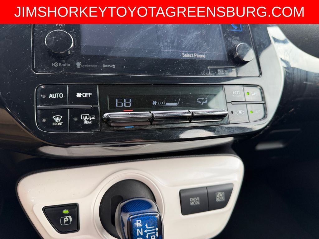 2016 Toyota Prius Three Touring