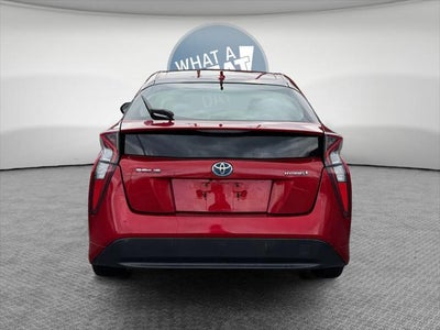 2016 Toyota Prius Three Touring