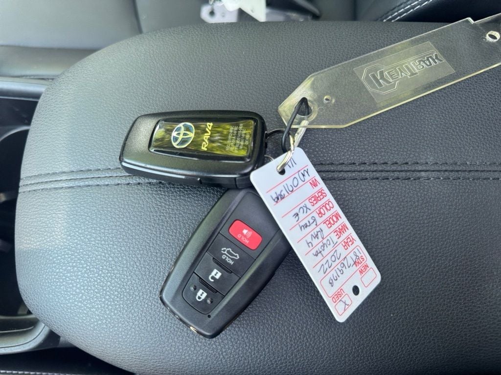 2022 Toyota RAV4 Hybrid XLE Premium