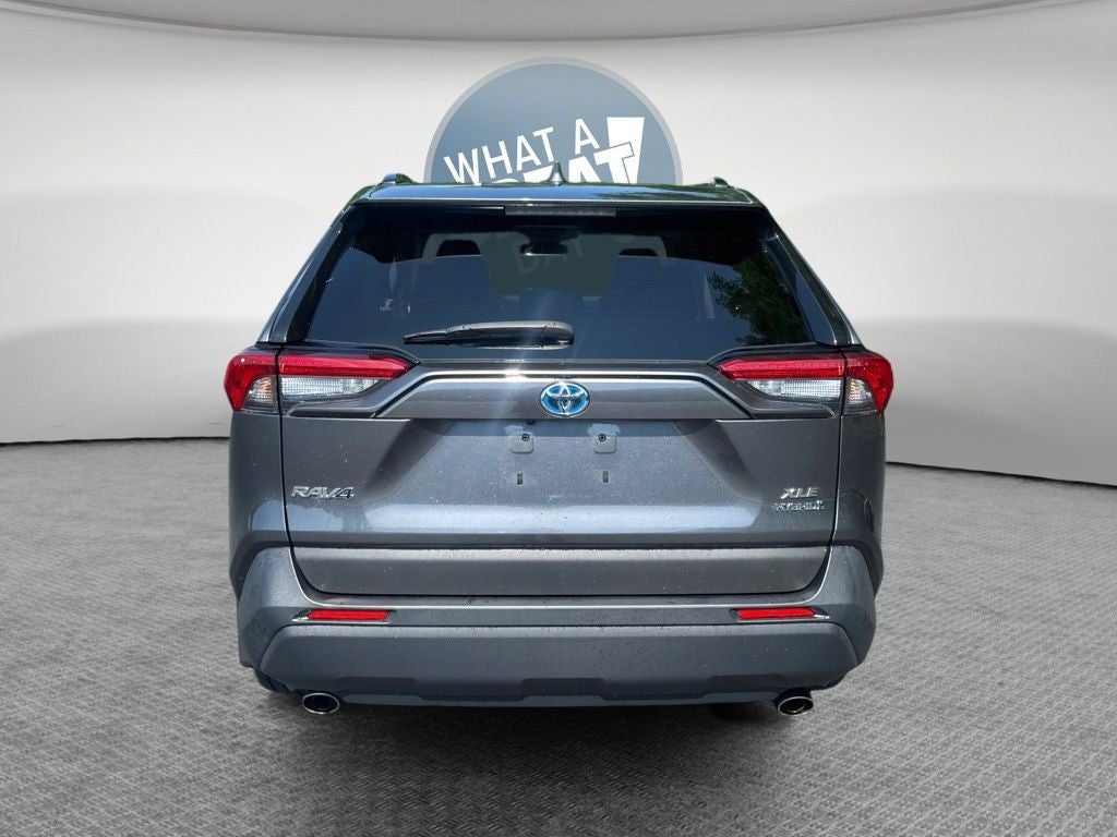 2022 Toyota RAV4 Hybrid XLE Premium