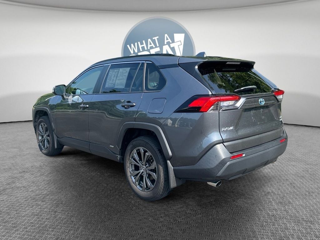 2022 Toyota RAV4 Hybrid XLE Premium